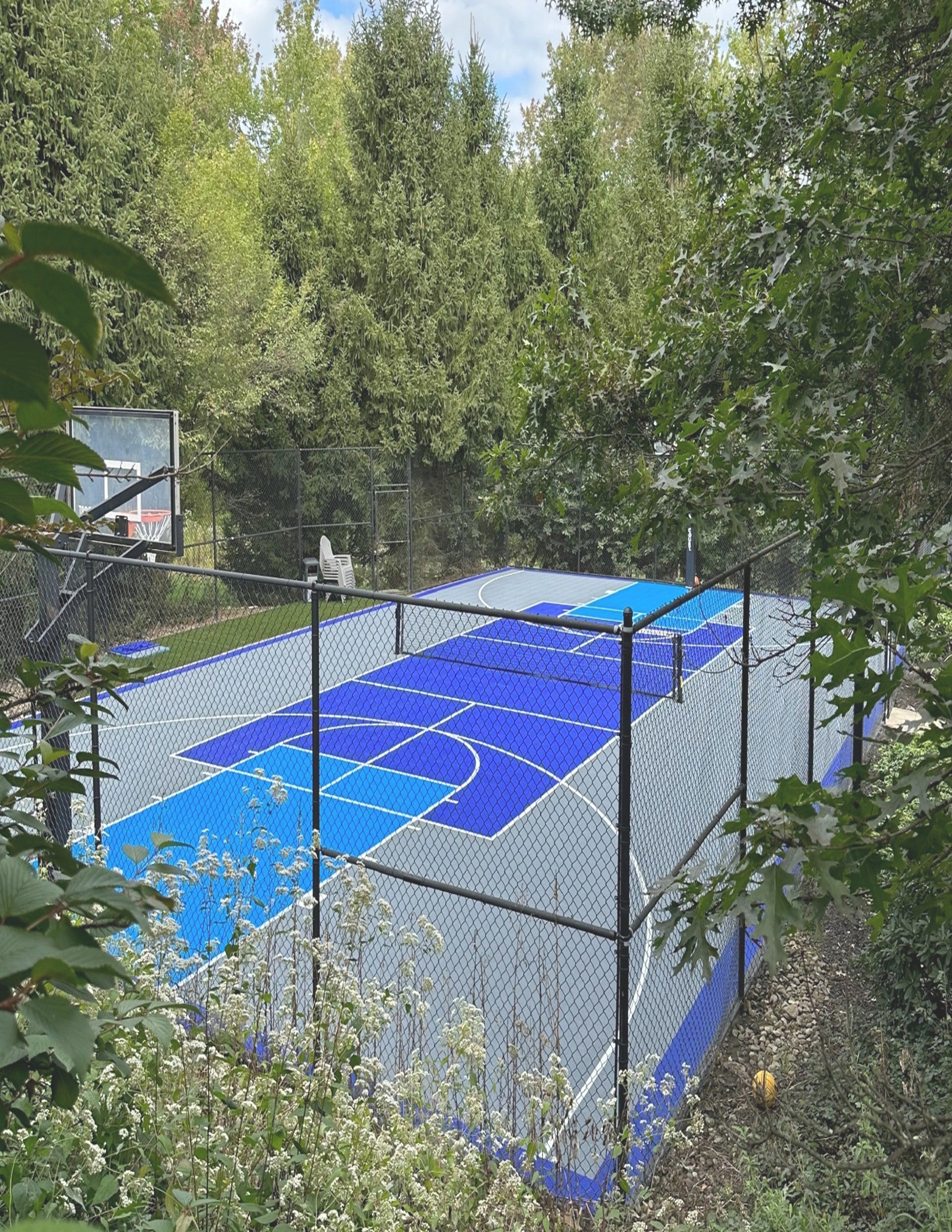 Modular full basketball court with outdoor pickleball